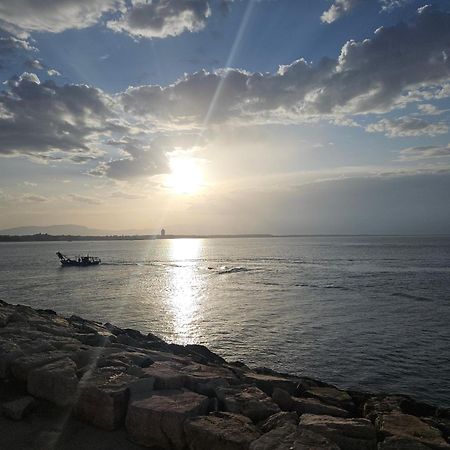 Terrazza A Nettuno E Chiesa Giubilare Santa Maria Goretti المظهر الخارجي الصورة