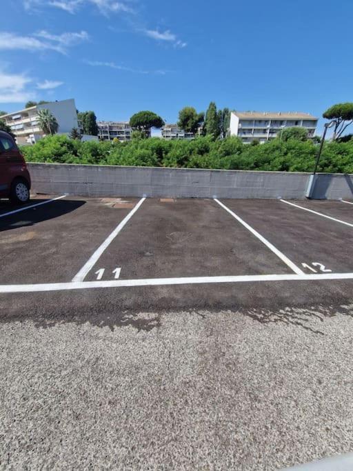 Terrazza A Nettuno E Chiesa Giubilare Santa Maria Goretti المظهر الخارجي الصورة