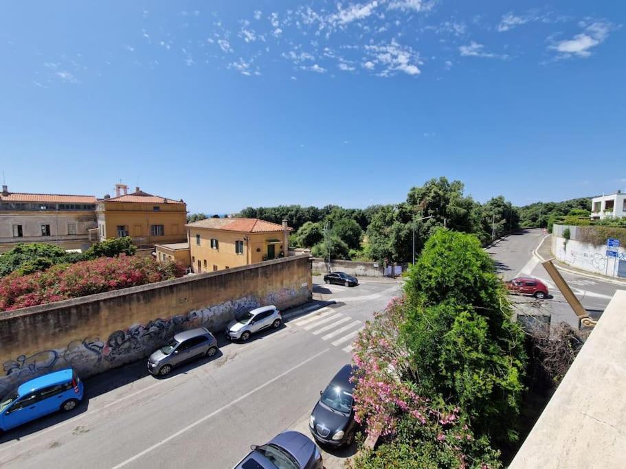 Terrazza A Nettuno E Chiesa Giubilare Santa Maria Goretti المظهر الخارجي الصورة